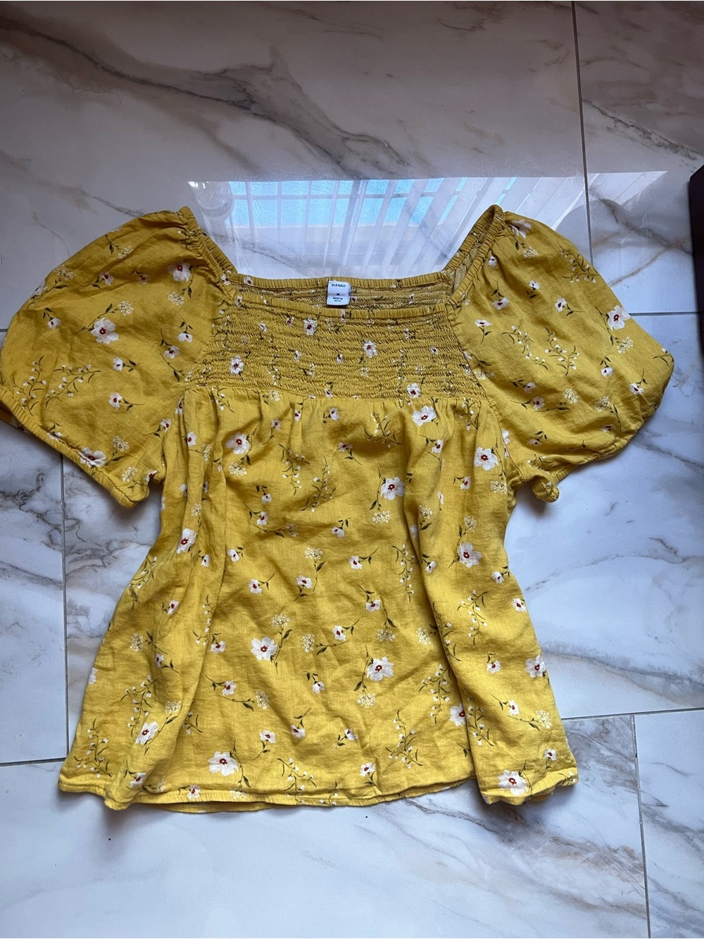 Old navy shirt
